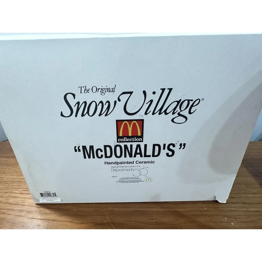 DEPT 56 SNOW VILLAGE MCDONALD'S‎ LIGHT UP 1997 WITH BOX AND CORD